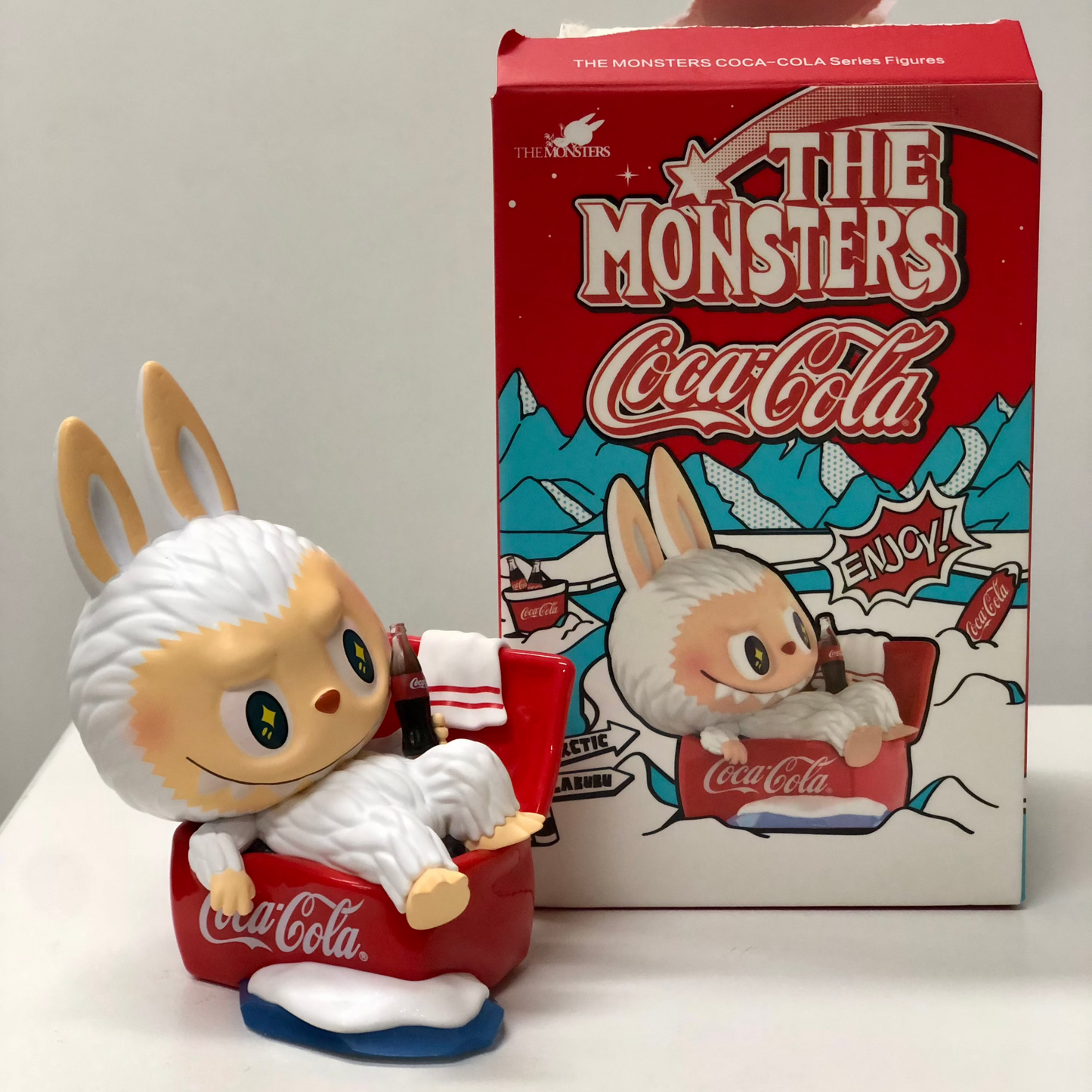 *Labubu - THE MONSTERS COCA COLA 可口可樂系列手辦 - Special Sofa