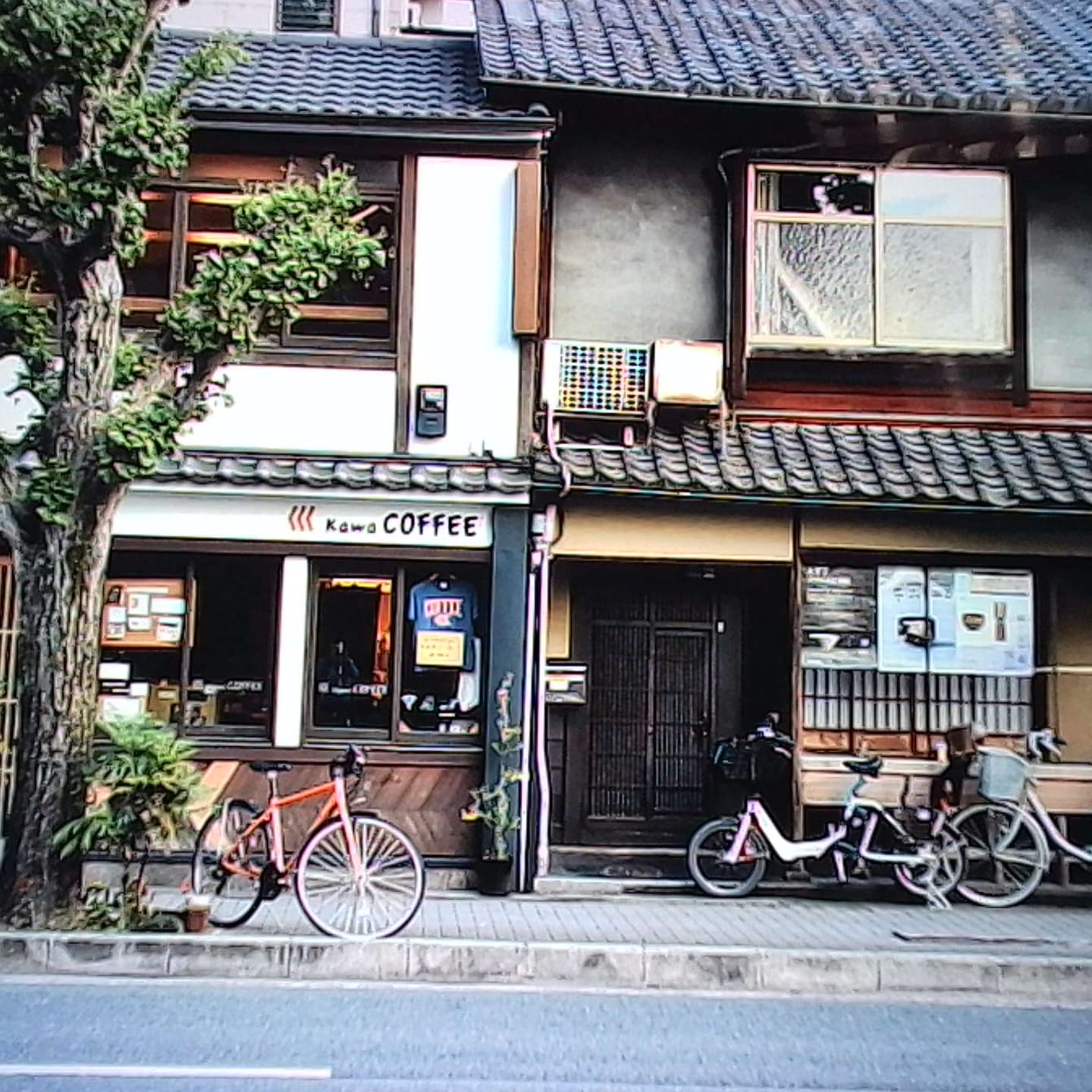 Escura - SnapRoll 菲林型數碼相機盲盒