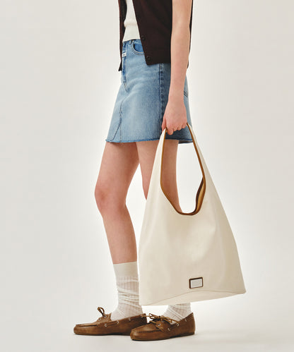 MARITHÉ FRANÇOIS GIRBAUD - CLASSIC LOGO ONE SHOULDER BUCKET BAG