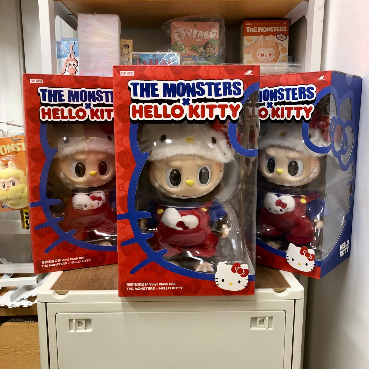＊LABUBU - THE MONSTERS × HELLO KITTY 搪膠毛絨公仔