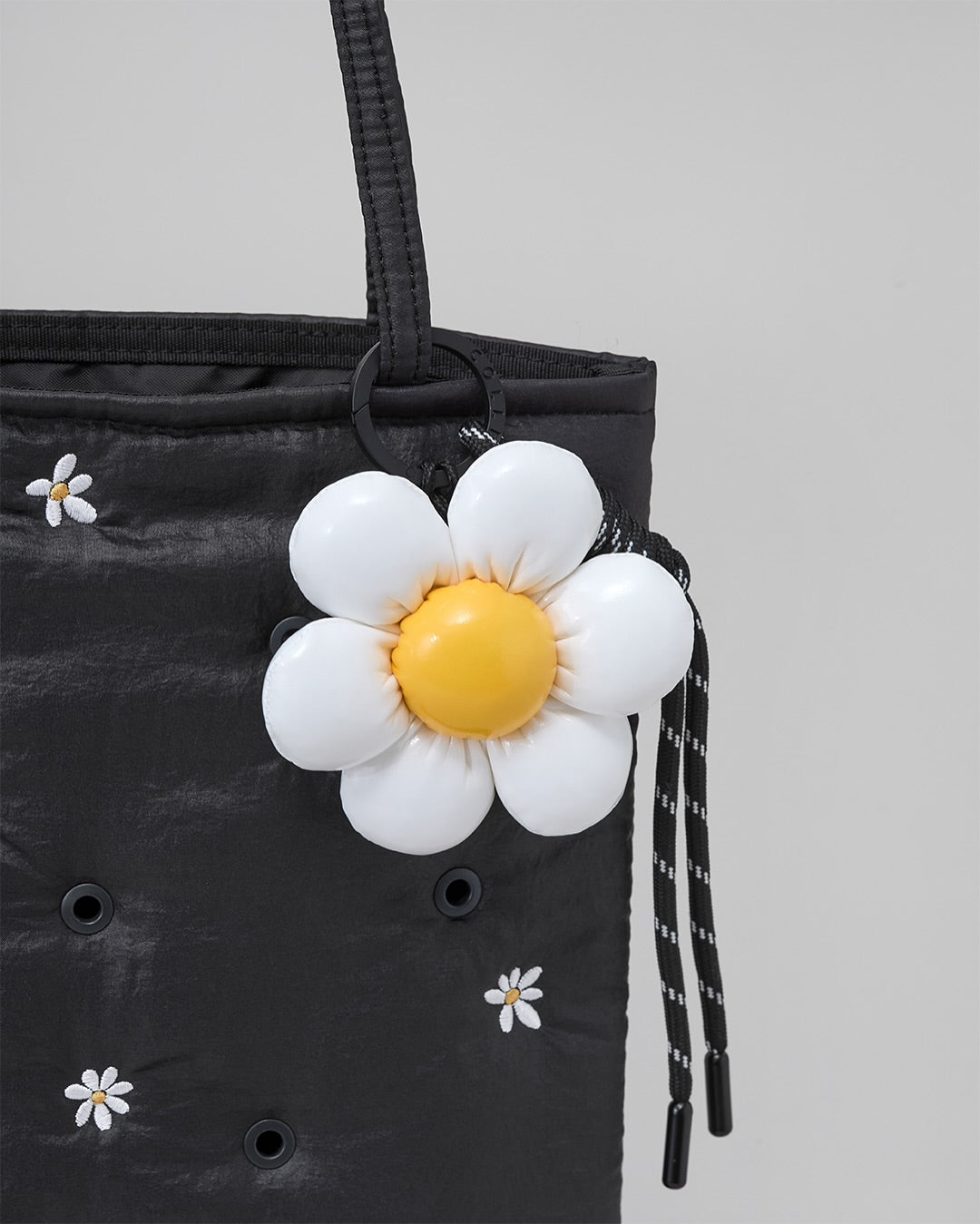 GD - COLLER ZO&FRIENDS EDITION – PAW-EVER YOUNG