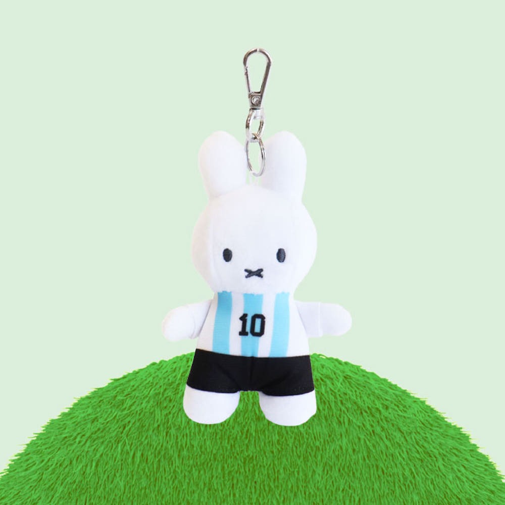 Miffy世界盃公仔掛飾